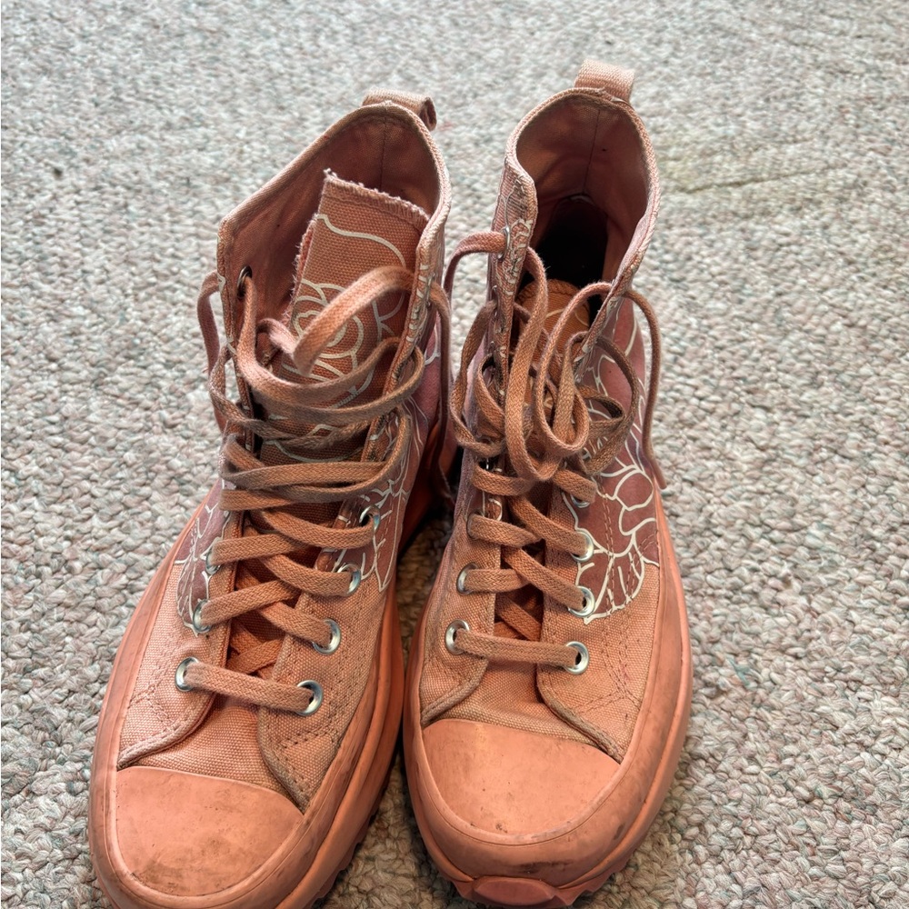 Women’s Converse Run Star Hike